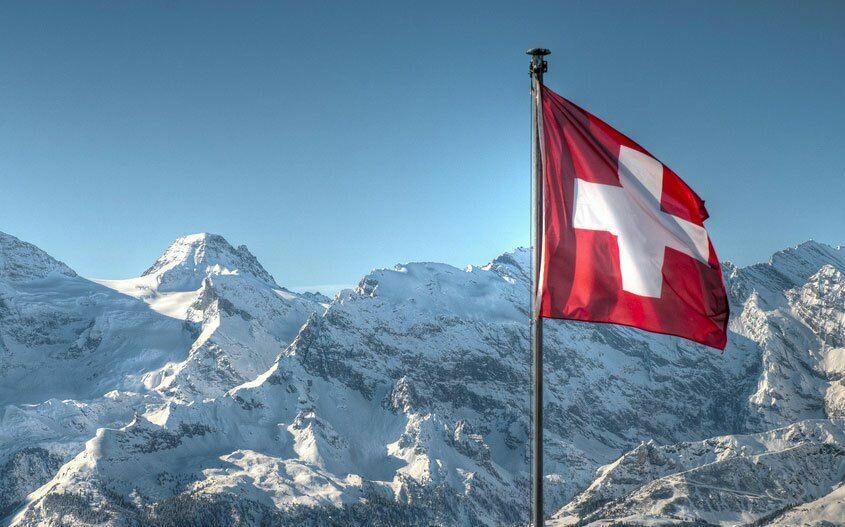 Швейцария расширила санкции против россиян в ответ на присоединение ЛДНР