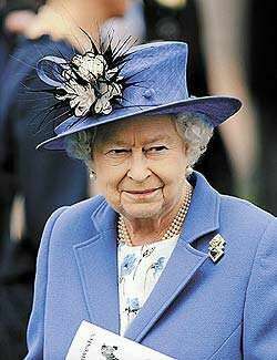 60-летие на престоле Елизаветы II отмечают скачками, речным парадом и концертами