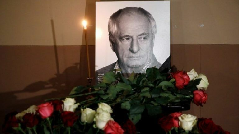 Марка Захарова похоронили на Новодевичьем кладбище