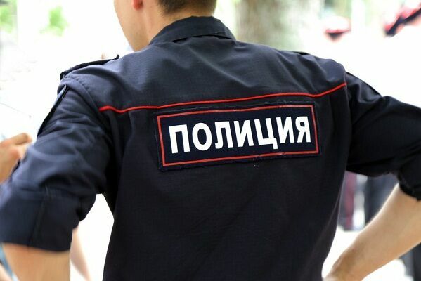 Уволен полицейский, не пустивший адвоката к Ивану Жданову
