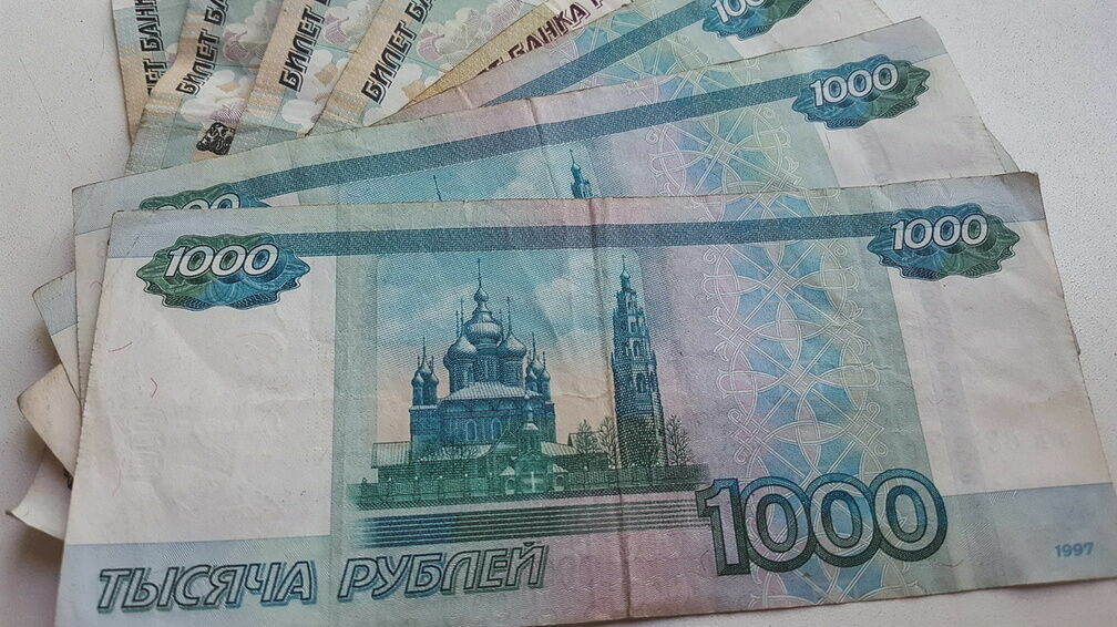 Мошенники снимают со счетов россиян в среднем по 40 млн рублей в день