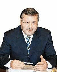 Министр обороны Украины Анатолий Гриценко