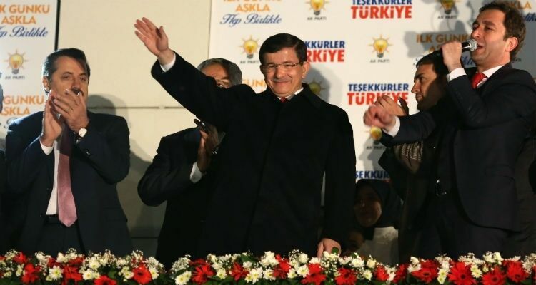 Правящая партия победила на выборах в Турции