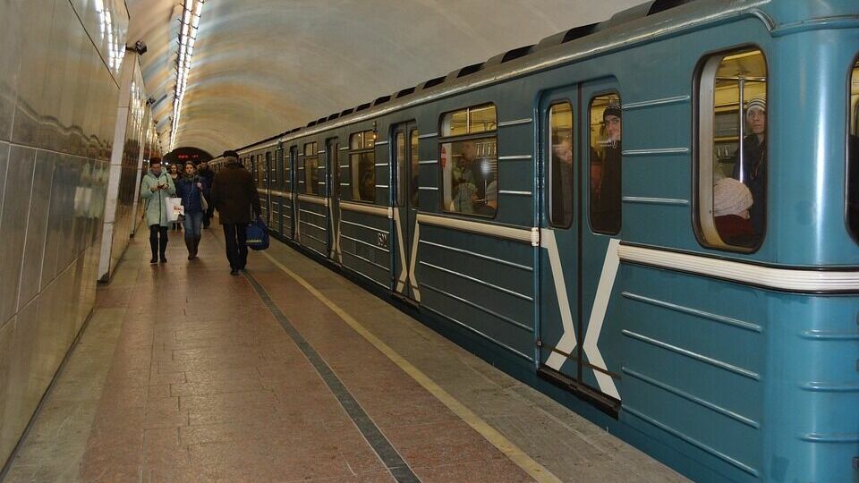 Польша направит Украине советские вагоны метро