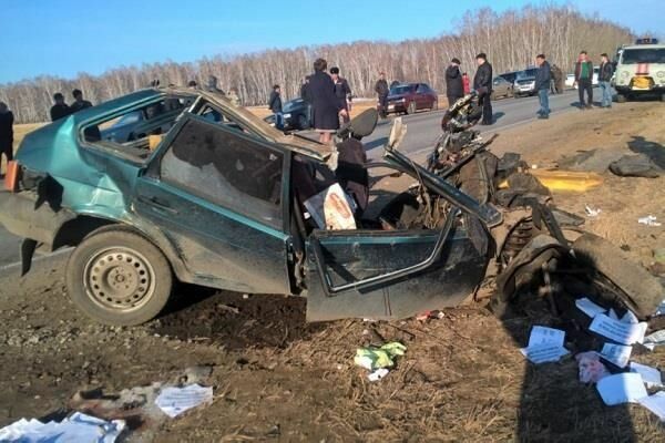 В аварии под Омском погибли три человека, в том числе ребенок