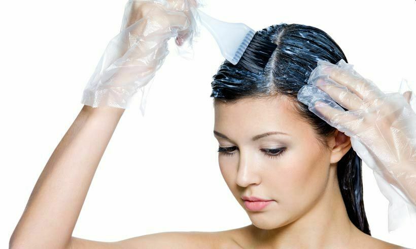 Онкологи снова изучили влияние краски для волос на развитие рака
