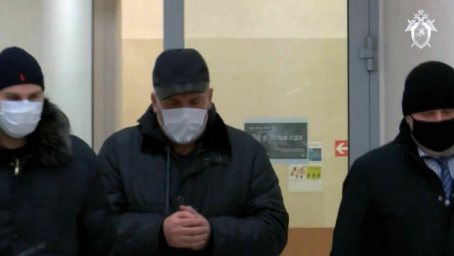 Следственный комитет опубликовал фотографии задержания Михаила Меня