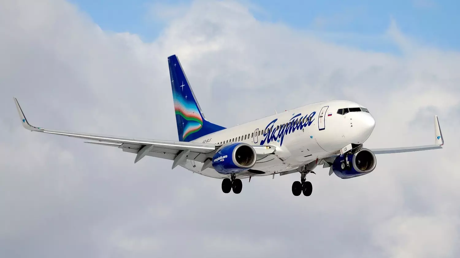 Пассажирский Boeing 737 экстренно вернулся в аэропорт Якутии из-за неисправности