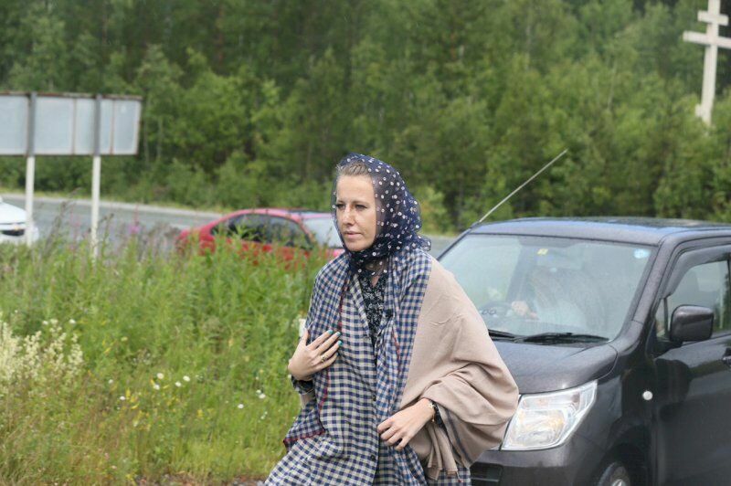 Собчак сообщила о нападении на свою съемочную группу в Среднеуральском монастыре
