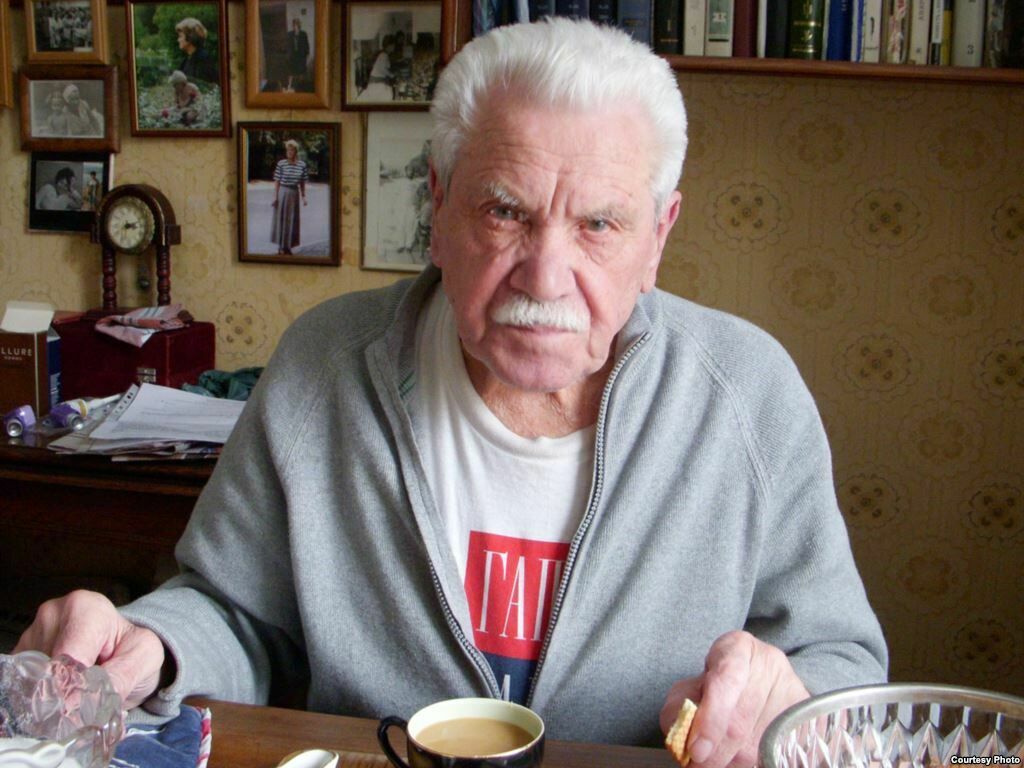 На 97-ом году умер помощник Михаила Горбачева Анатолий Черняев