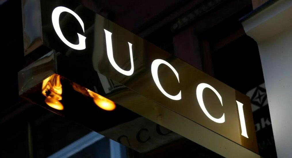 В России закрываются магазины Kering, владеющей Gucci, Balenciaga и YSL