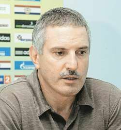 В российской премьер-лиге уволен третий тренер за неделю