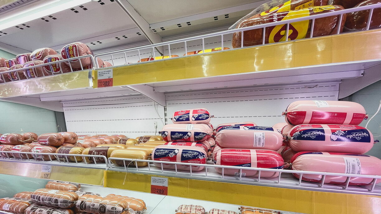 Производители колбасы предупредили о дефиците импортной оболочки