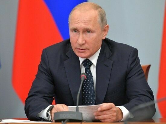 10 поправок Путина в новый закон о пенсиях