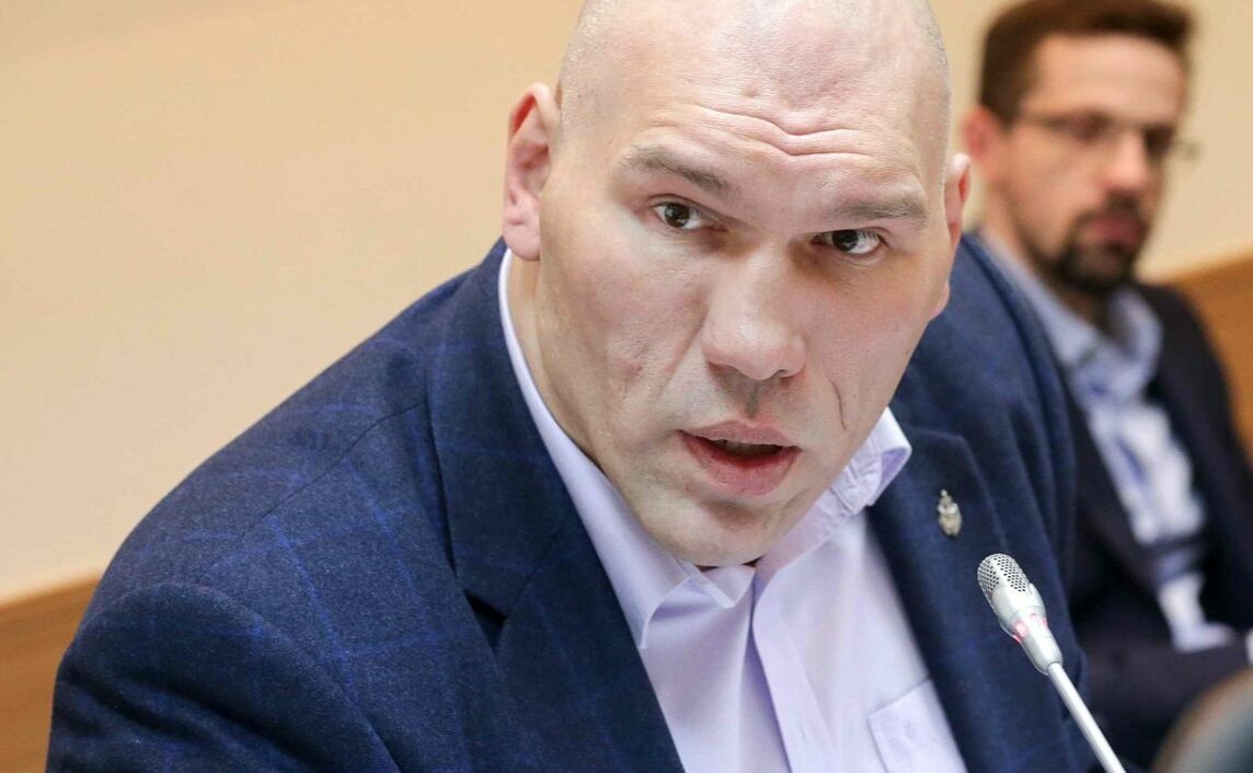 Валуев стал официальным комментатором боя Емельяненко с Кокляевым