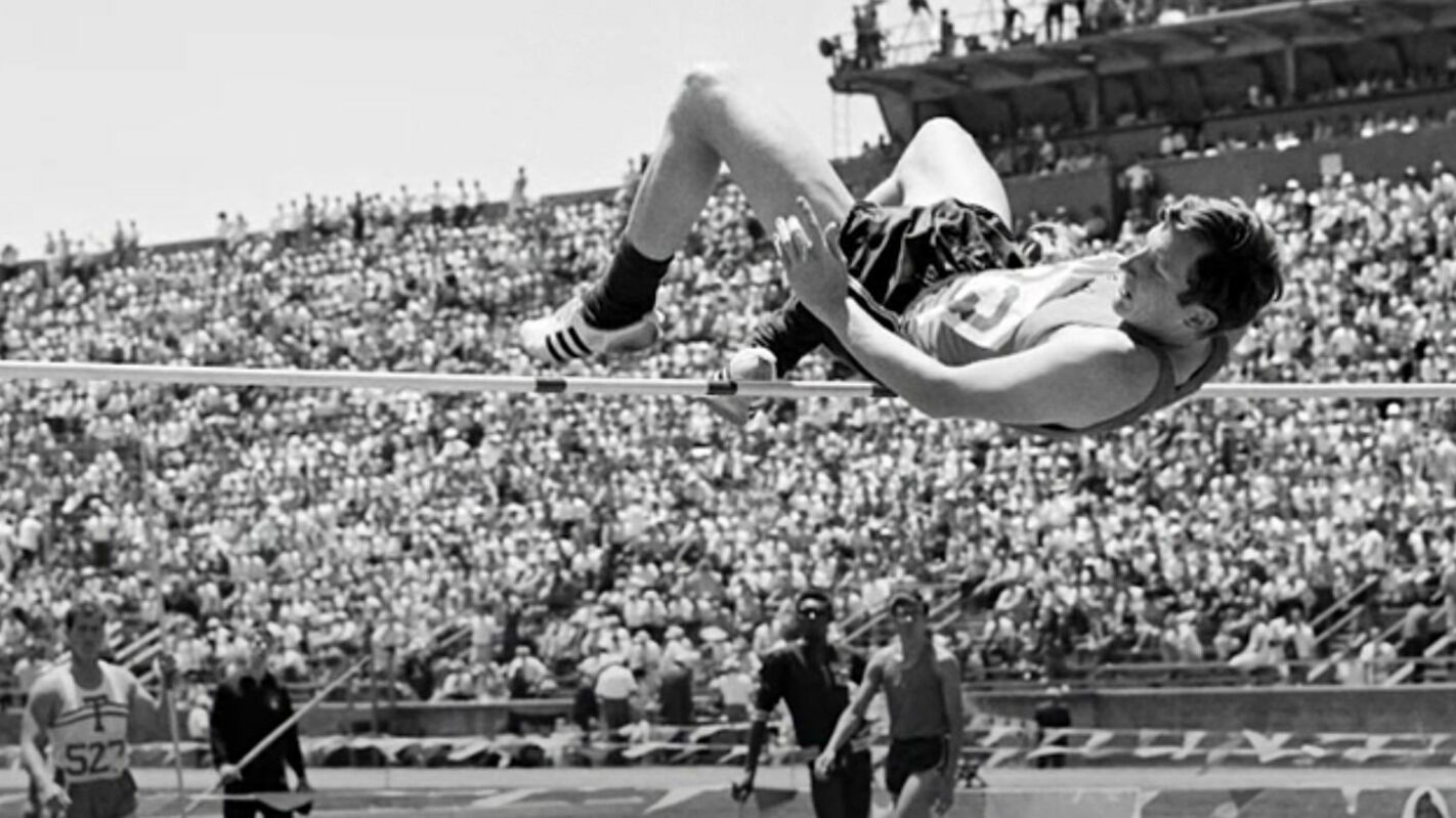 Умер чемпион Олимпийских игр Дик Фосбери, придумавший новый способ прыжков в высоту