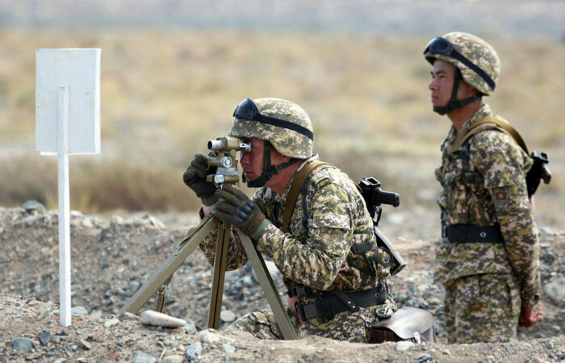 Раненый граница. Таджико-киргизский пограничный конфликт 2022. Военные Таджикистана. Армия Кыргызстана и Таджикистана.