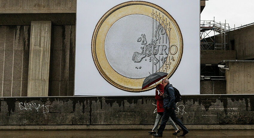 Евро отмечает 20-летие