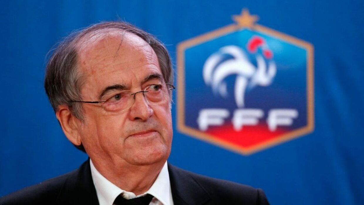Глава Федерации Футбола Франции оставил должность после скандала с Зиданом