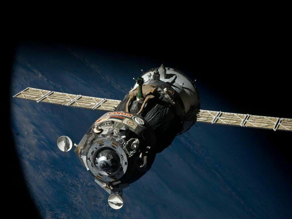 Грузовой космический корабль "Прогресс" затопят в Тихом океане