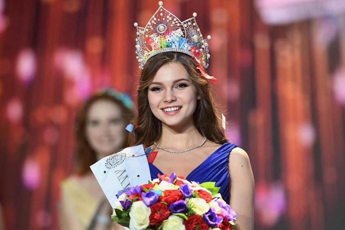 Мисс Россия-2018  стала  "гибрид Даши Шурыгиной и Насти Рыбки"