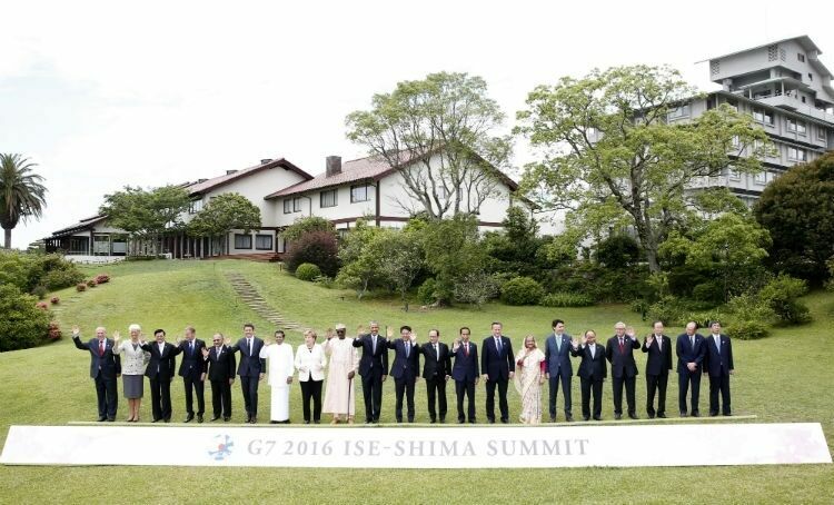Лидеры G7 высказались за сохранение санкций в отношении России