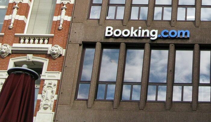 ФАС возбудила дело против сервиса Booking из-за его требований к отелям