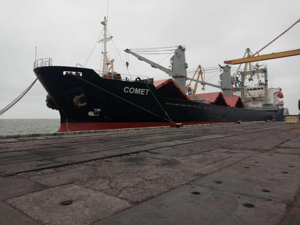 Украина ответила на санкции захватом в Азовском море либерийского судна