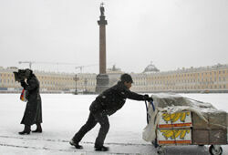 Зима накрыла Петербург, в Москву мороз придет через неделю (ФОТО)