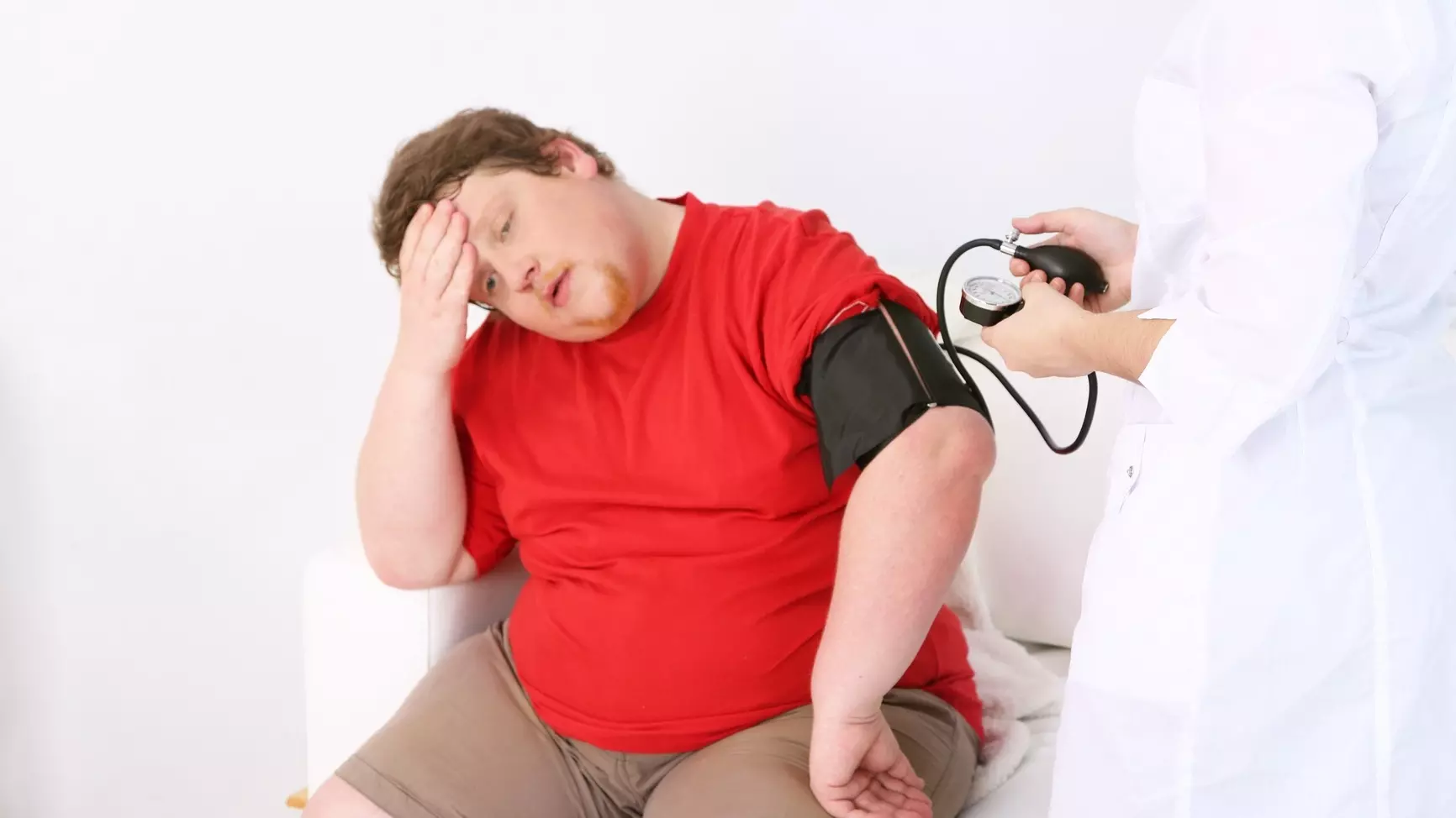 Лекарство для снижения веса может спасать от инсультов и инфарктов