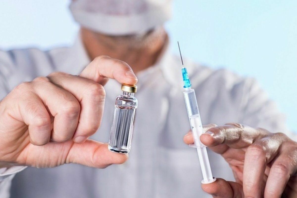 В ВОЗ не поддержали идею ставить третью прививку от коронавируса другой вакциной