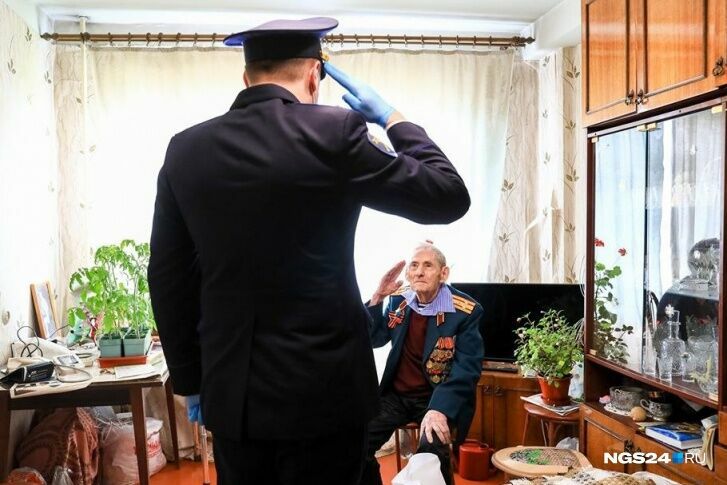 Выплаты ветеранам ко Дню Победы в странах бывшего СССР: в России дали меньше всех