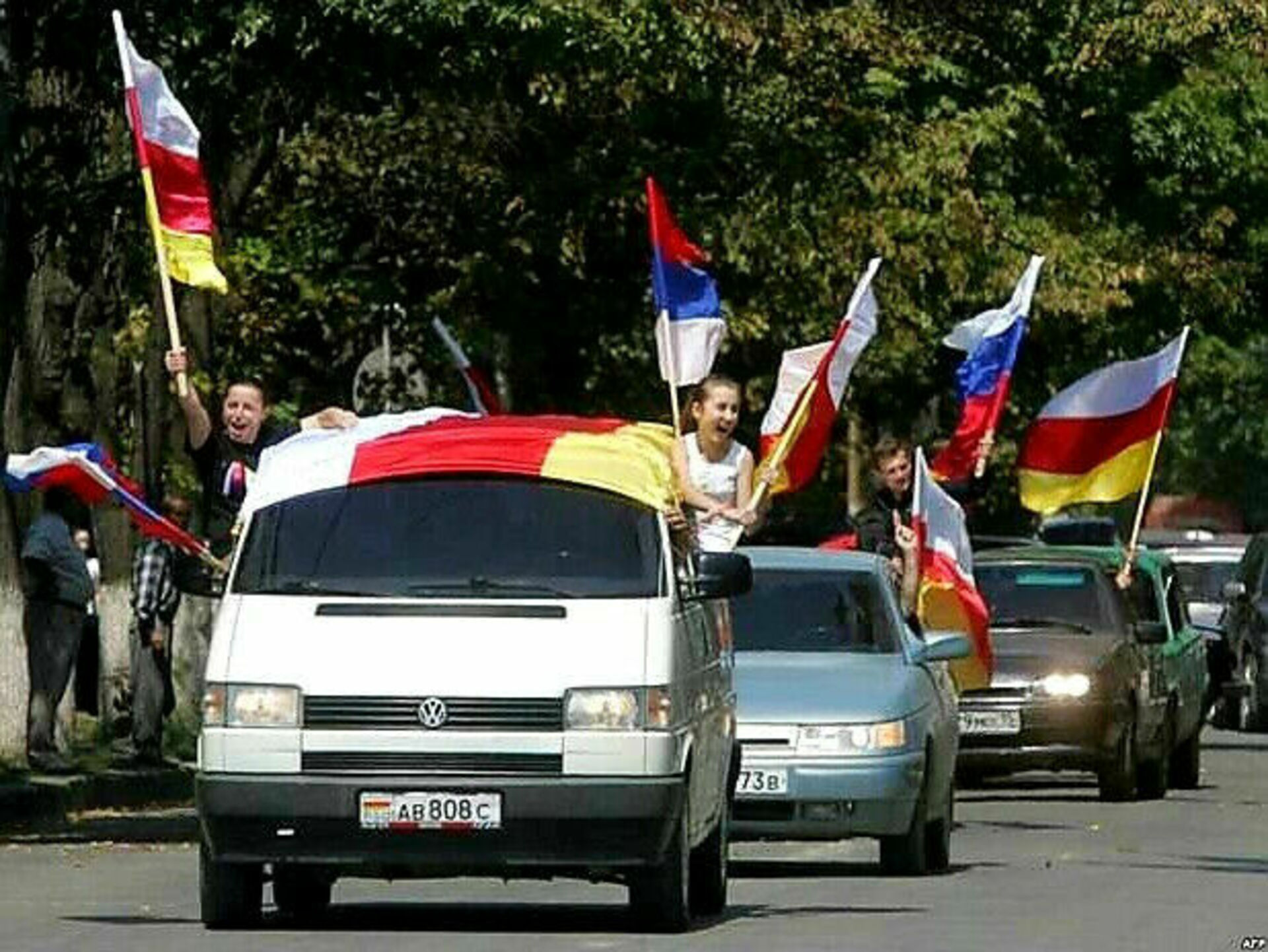 Южная осетия хочет. 26 Августа 2008 Южная Осетия. 26 Августа 2008 независимость Южной Осетии. 17 Июля референдум в Южной Осетии. Признание Россией независимости Абхазии и Южной Осетии.