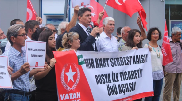 В Турции протестуют против прекращения использования карт «Мир»
