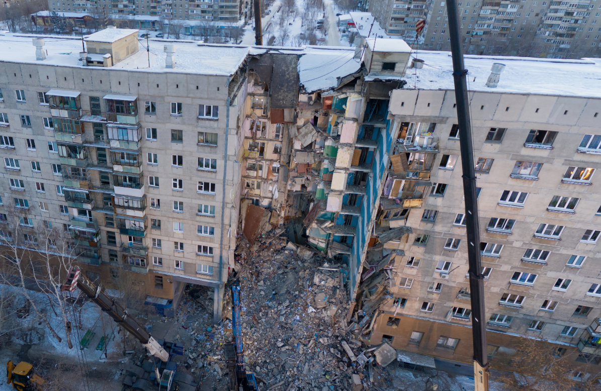 На расселение разрушенного дома в Магнитогорске потребуется 900 млн рублей