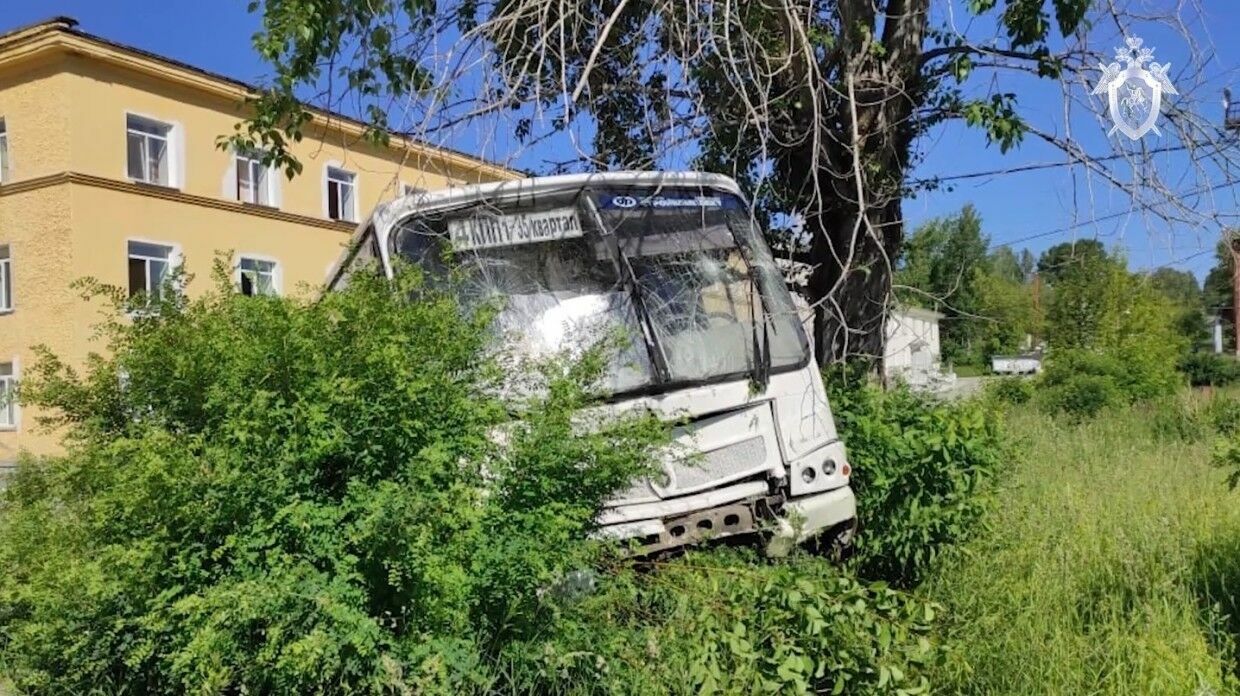 Число погибших при аварии автобуса в Свердловской области выросло до семи