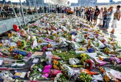 Австралия объявила 7 августа днем траура по жертвам катастрофы Boeing-777