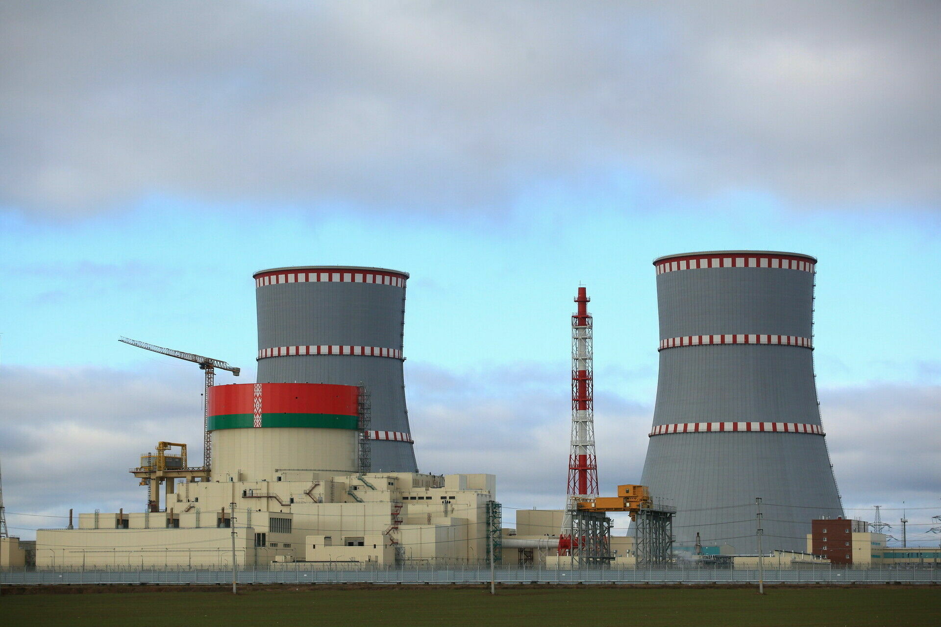 Первый энергоблок Белорусской АЭС отключили от сети