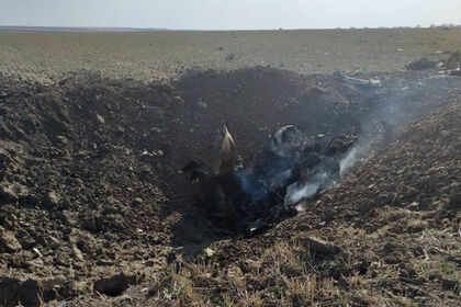 СМИ: пилоты разбившегося Су-25 могут быть живы