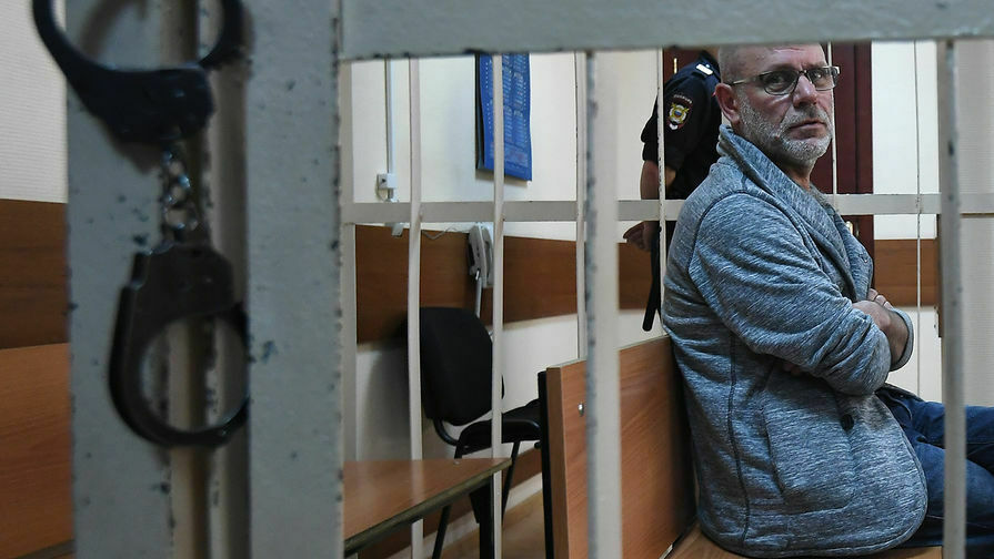Экс-главу "Гоголь-центра" Малобородского оставили под арестом до 19 октября