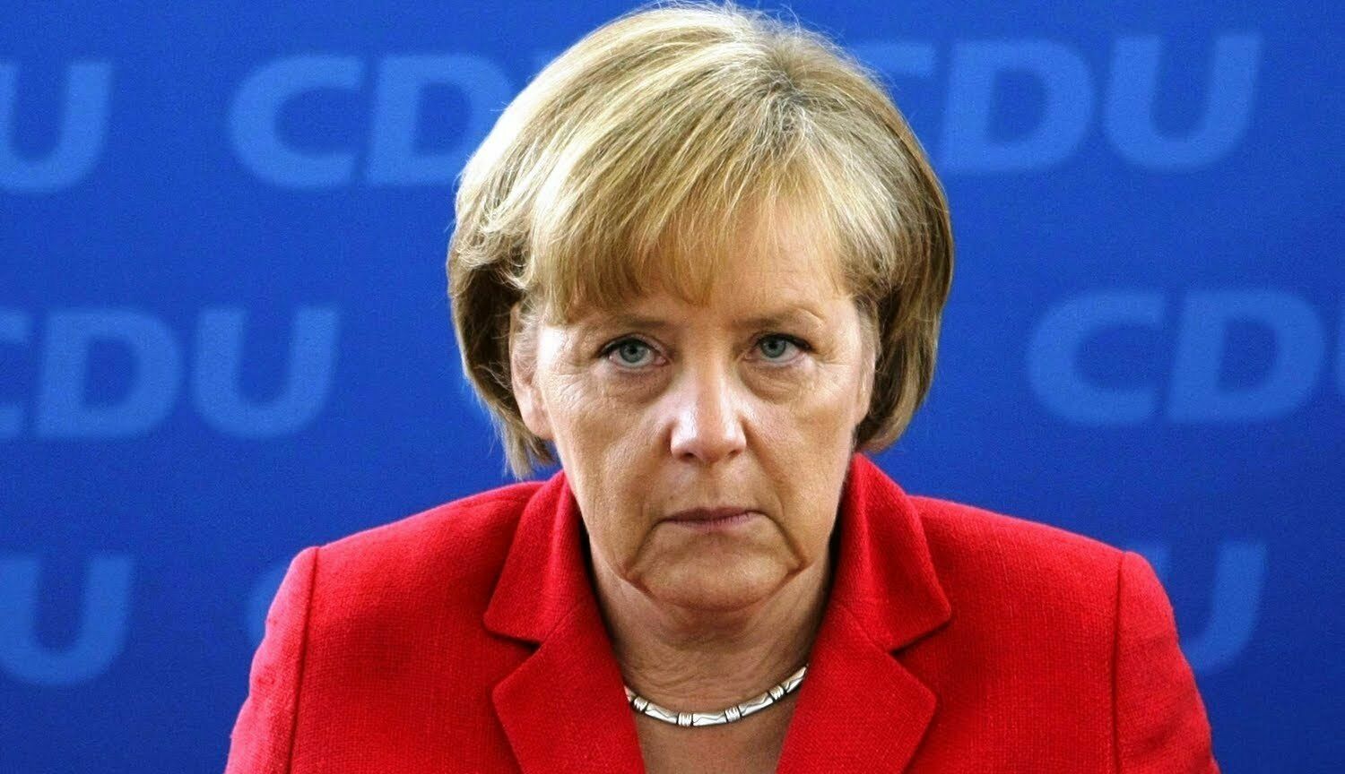 Меркель объявила об ослаблении отдельных карантинных мер в Германии
