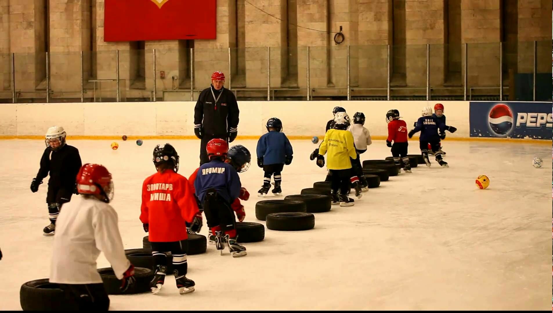 В Липецкой области школьник умер на хоккейной тренировке