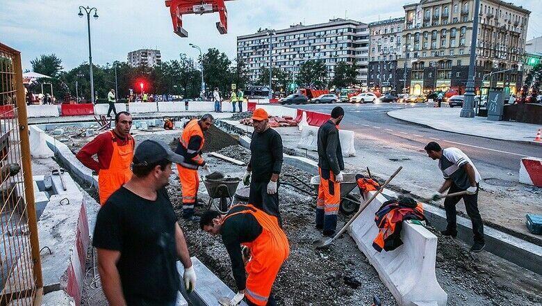 Заммэра Москвы сообщил о нехватке 300 тысяч трудовых мигрантов