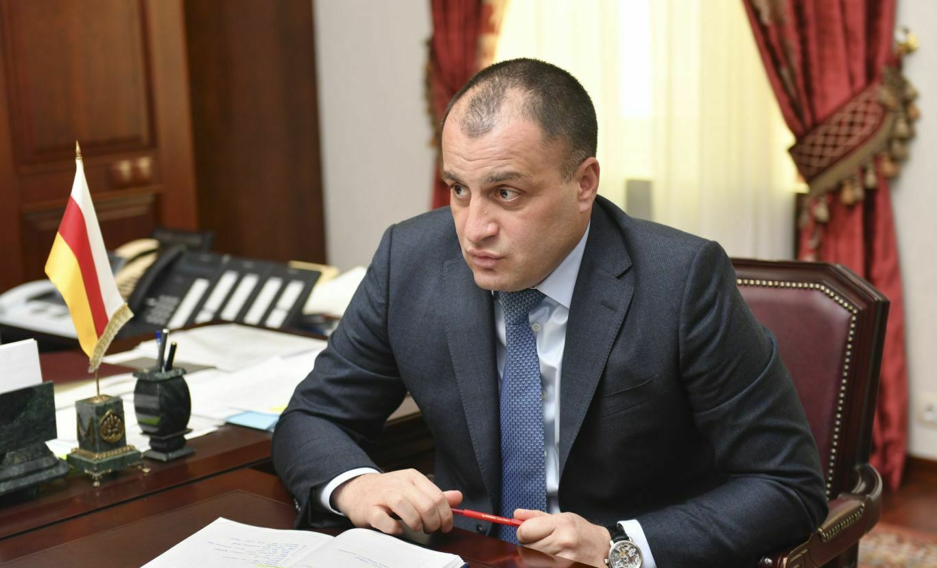 Министра природных ресурсов Северной Осетии задержали за превышение полномочий