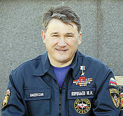 Сегодня свой день рождения отмечает Герой России, первый заместитель министра по чрезвычайным ситуациям Юрий ВОРОБЬЕВ