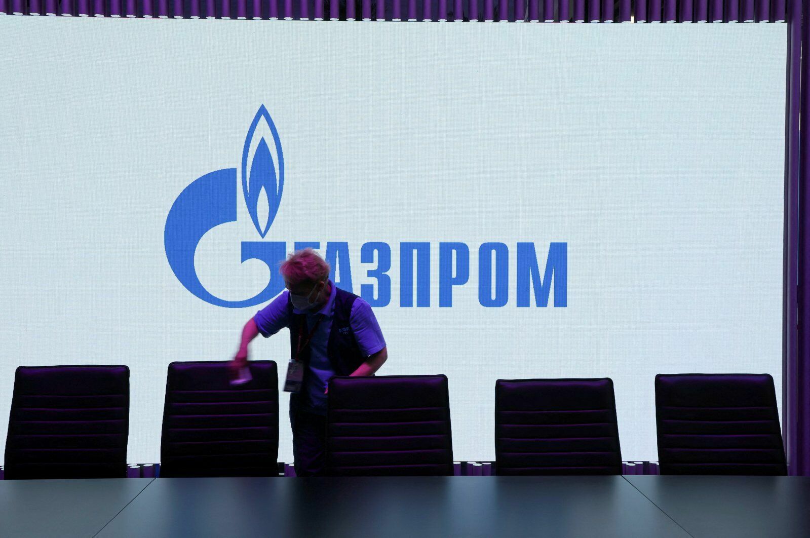 Алексей Белогорьев: "Газпром превращается в компанию с умеренной прибылью"