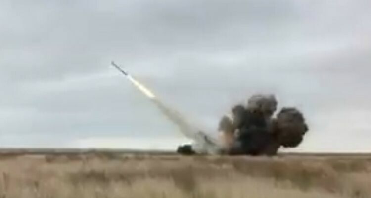 Порошенко сообщил об успешном испытании «точной и страшной» ракеты
