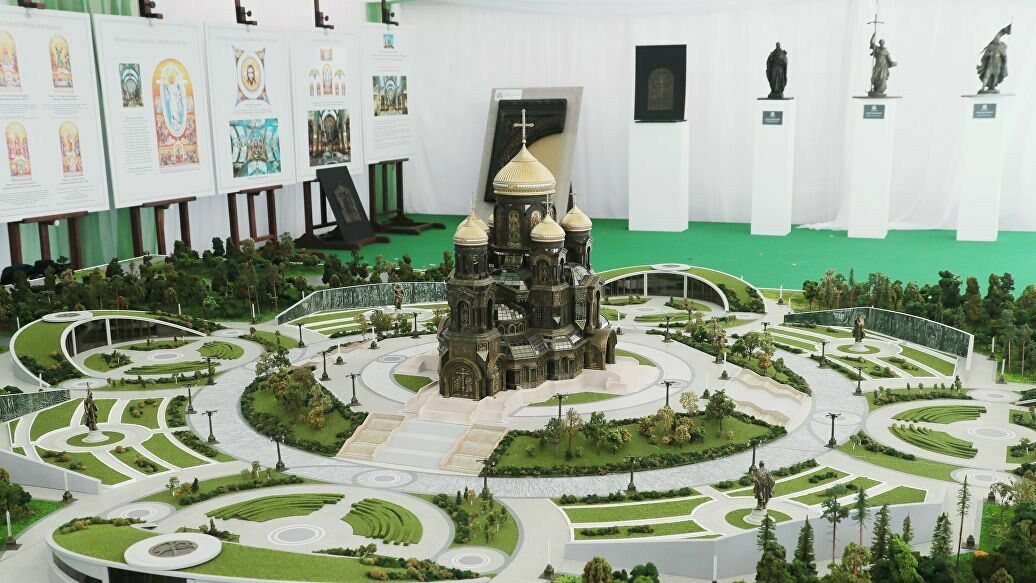 Создание центральной иконы для храма Минобороны оплатил Путин