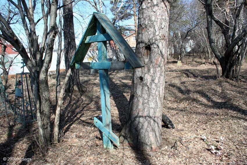 Под Екатеринбургом нашли самовольное кладбище