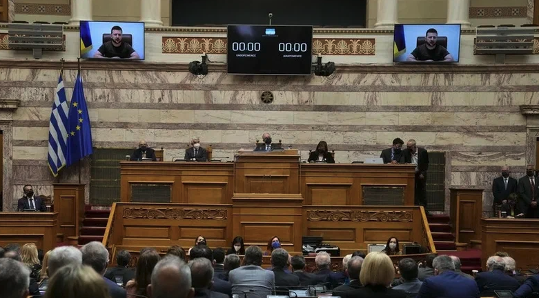В греческом правительстве сочли ошибкой выступление бойцов «Азова*» перед парламентом